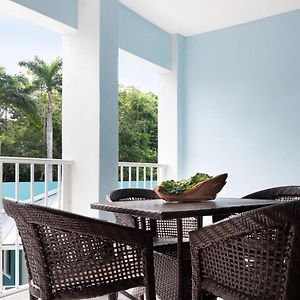 Caribbean Luxury Family Sized Room King